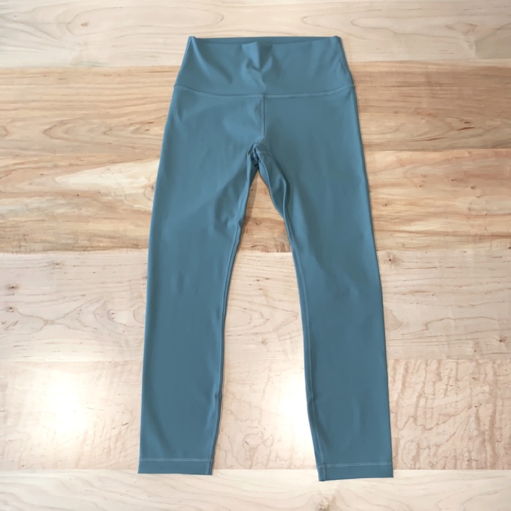 Wunder Under High-Rise Crop 23" *Full-On Luxtreme